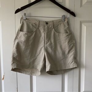 High Waist North Face Women's Shorts in Tan